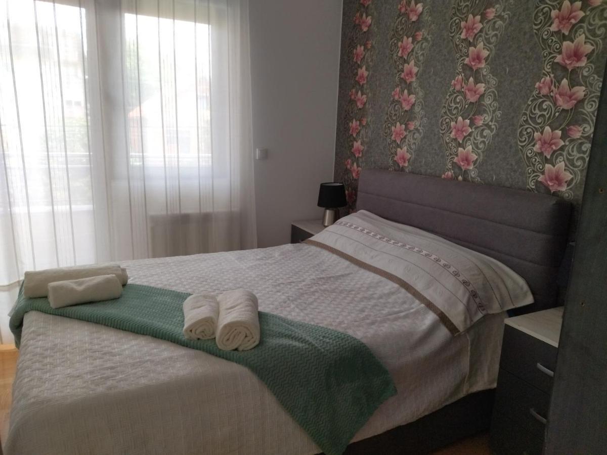 Apartman Gana Altina Lux Belgrado Buitenkant foto