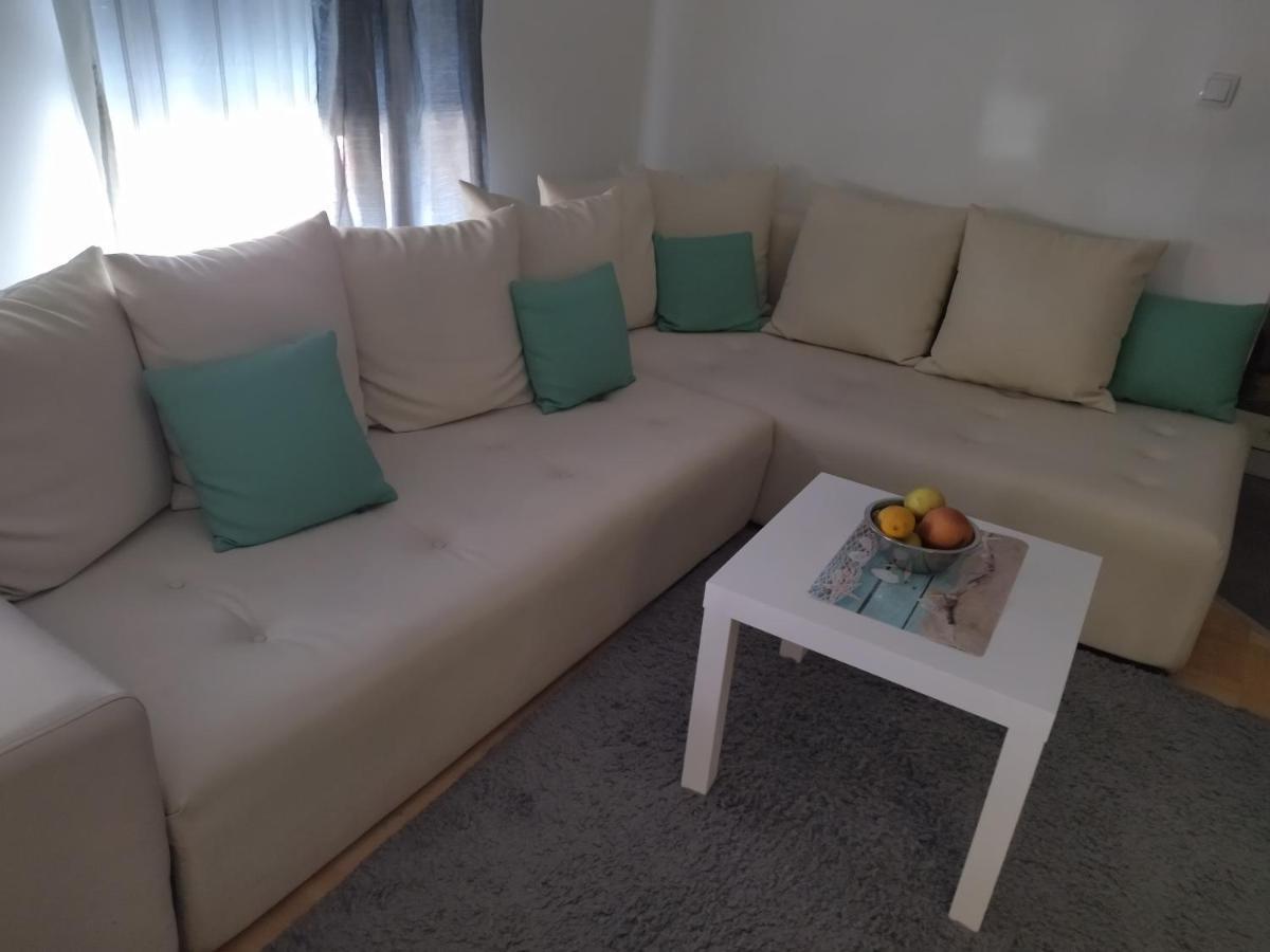 Apartman Gana Altina Lux Belgrado Buitenkant foto
