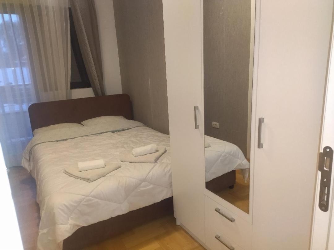 Apartman Gana Altina Lux Belgrado Buitenkant foto