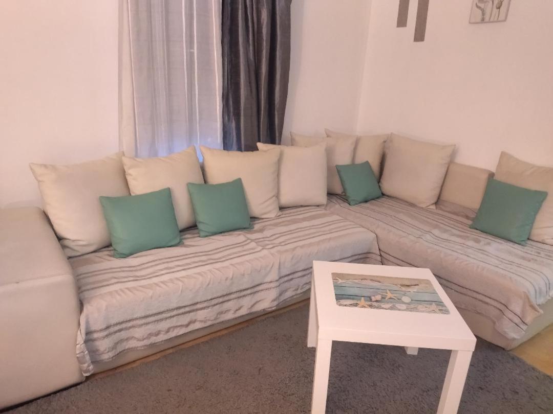 Apartman Gana Altina Lux Belgrado Buitenkant foto